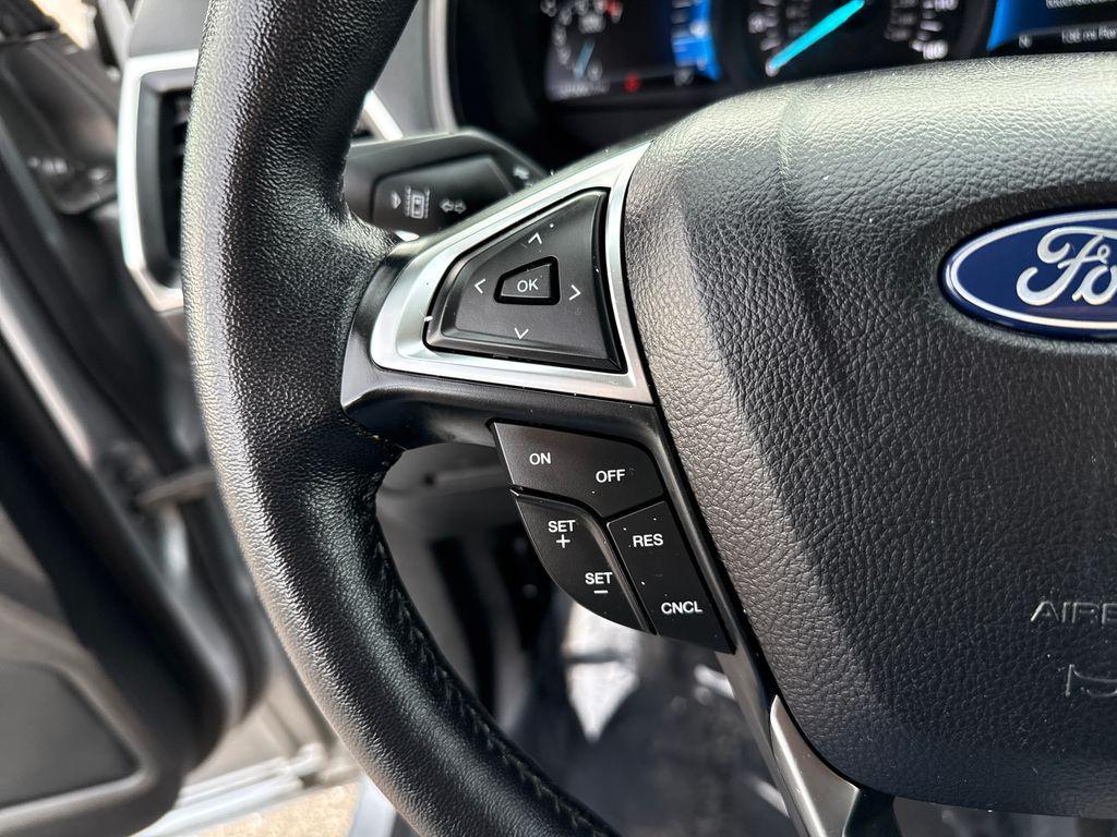 used 2024 Ford Edge car, priced at $27,900