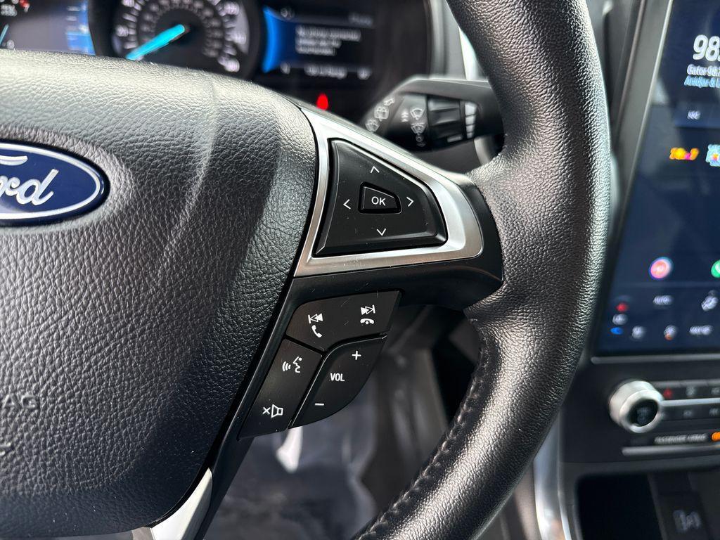 used 2024 Ford Edge car, priced at $27,900