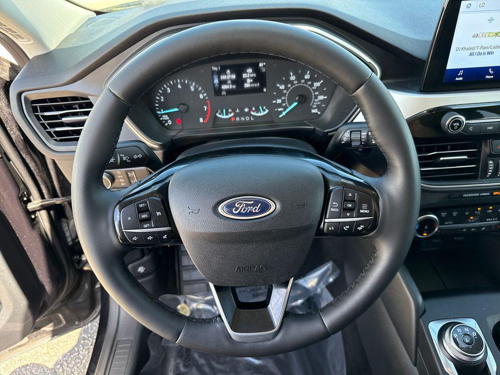 used 2022 Ford Escape car, priced at $19,901