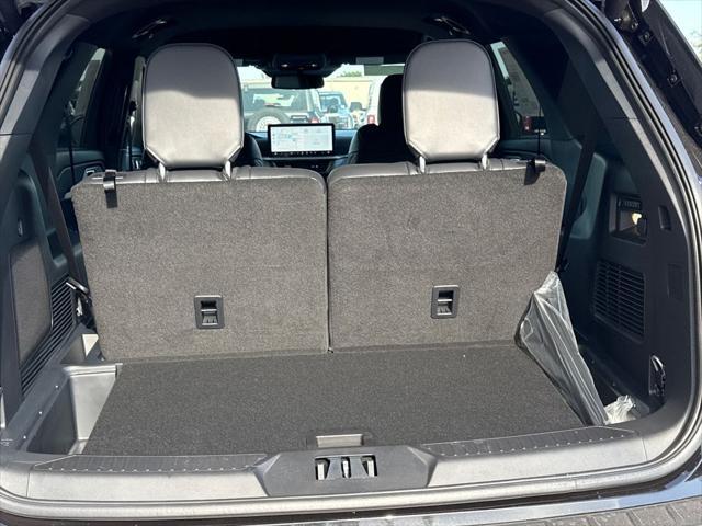 new 2025 Ford Explorer car, priced at $53,640
