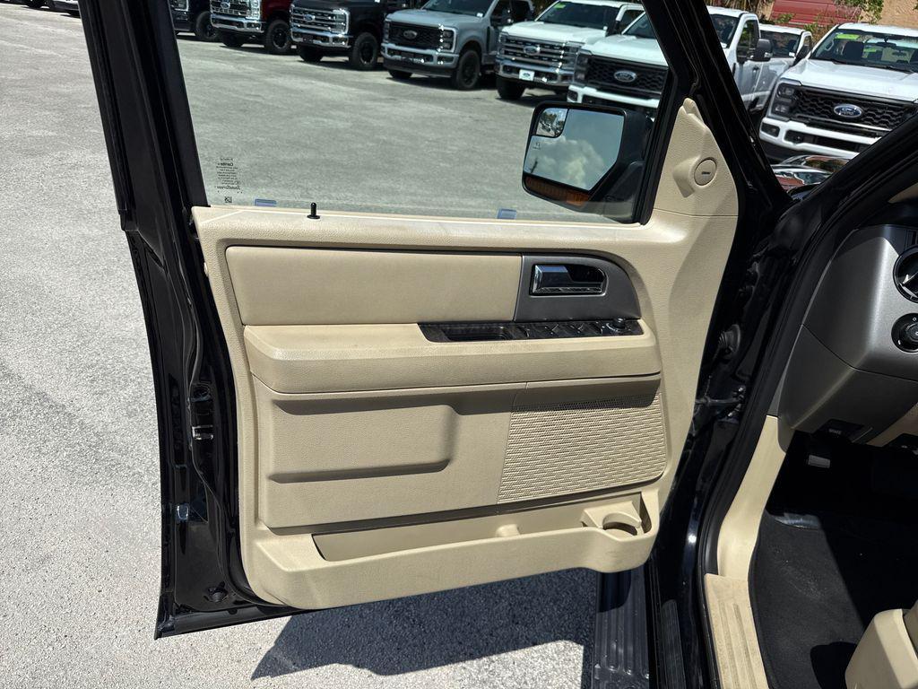 used 2016 Ford Expedition car, priced at $14,500