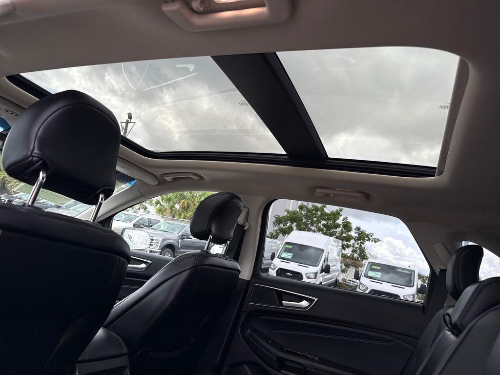 used 2018 Ford Edge car, priced at $15,901