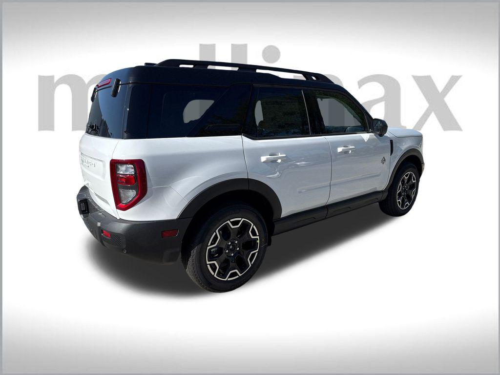 new 2025 Ford Bronco Sport car, priced at $39,146