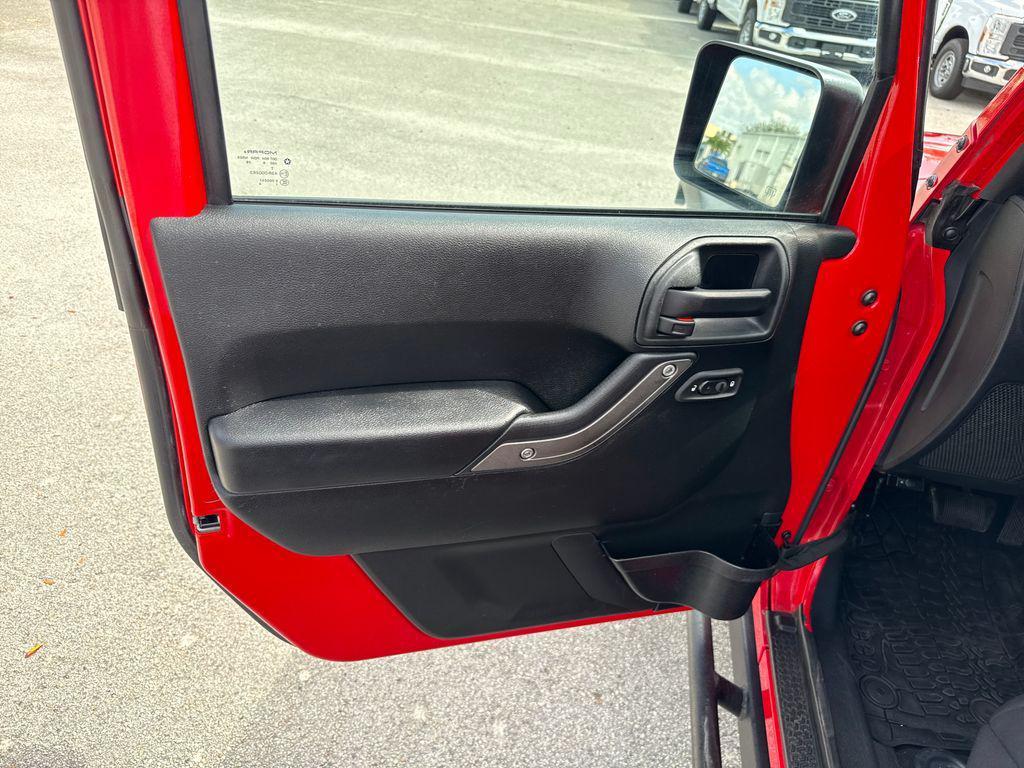 used 2016 Jeep Wrangler Unlimited car, priced at $20,900