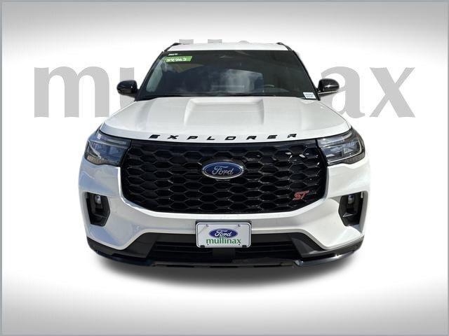 new 2025 Ford Explorer car, priced at $54,013