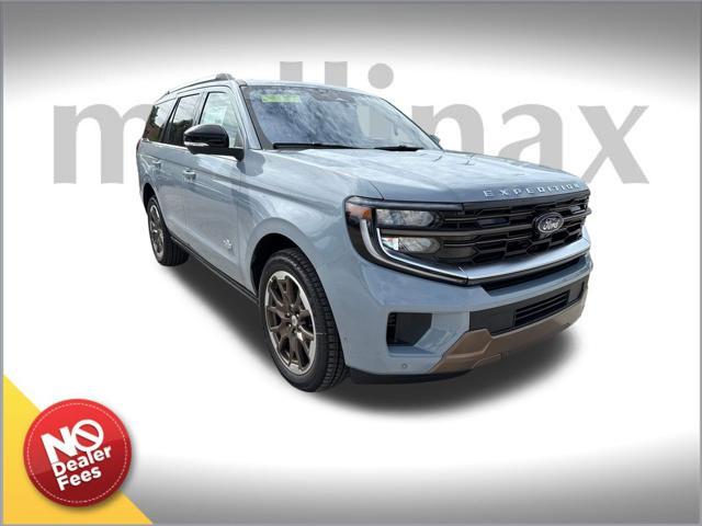 new 2025 Ford Expedition car, priced at $84,977