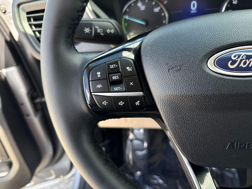 used 2022 Ford Escape car, priced at $22,901
