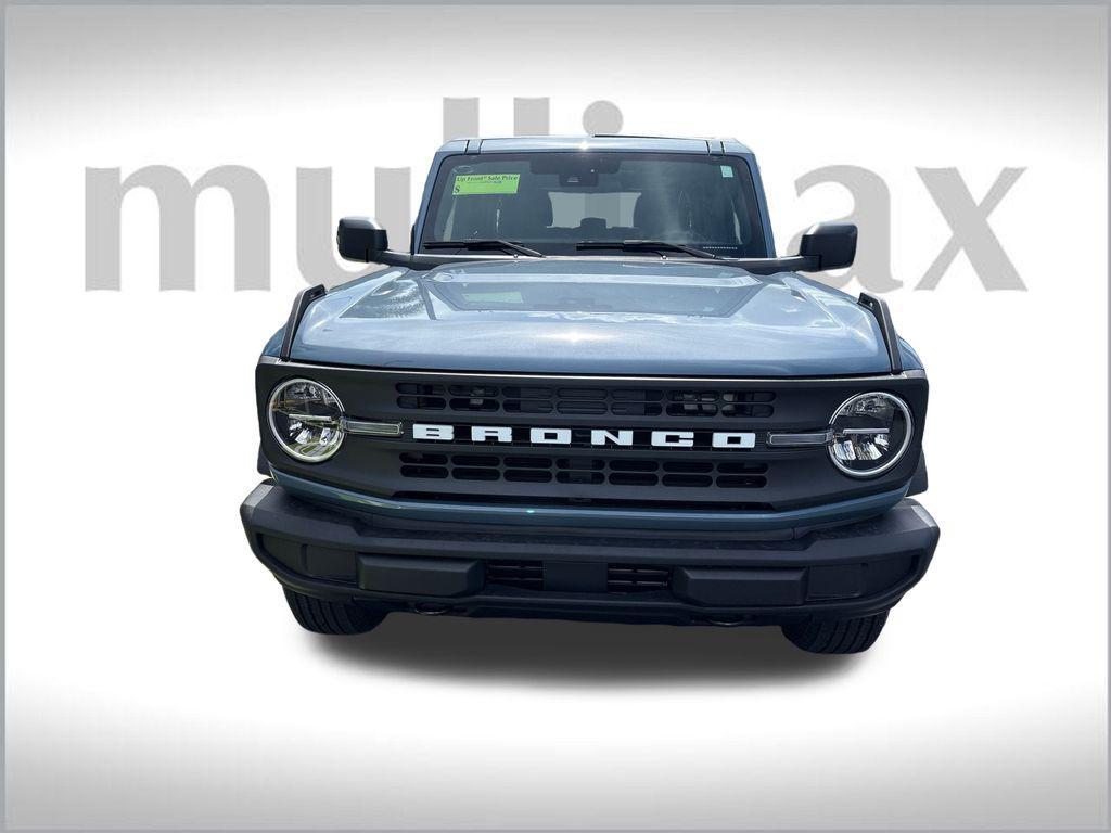 new 2025 Ford Bronco car, priced at $42,880