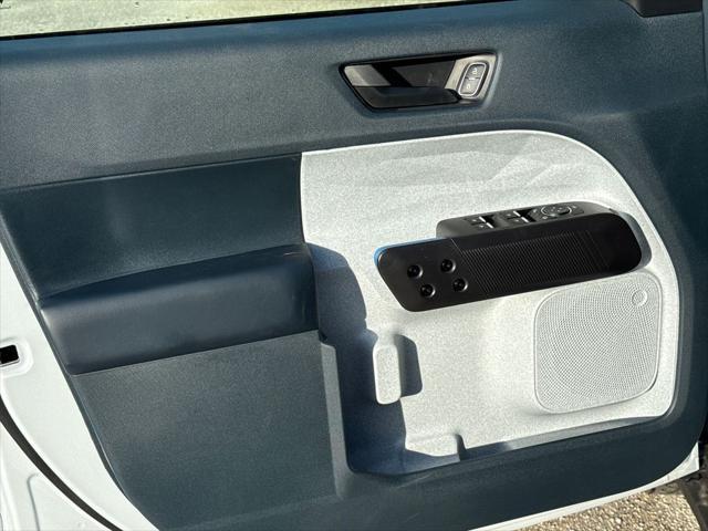 new 2025 Ford Maverick car, priced at $36,283