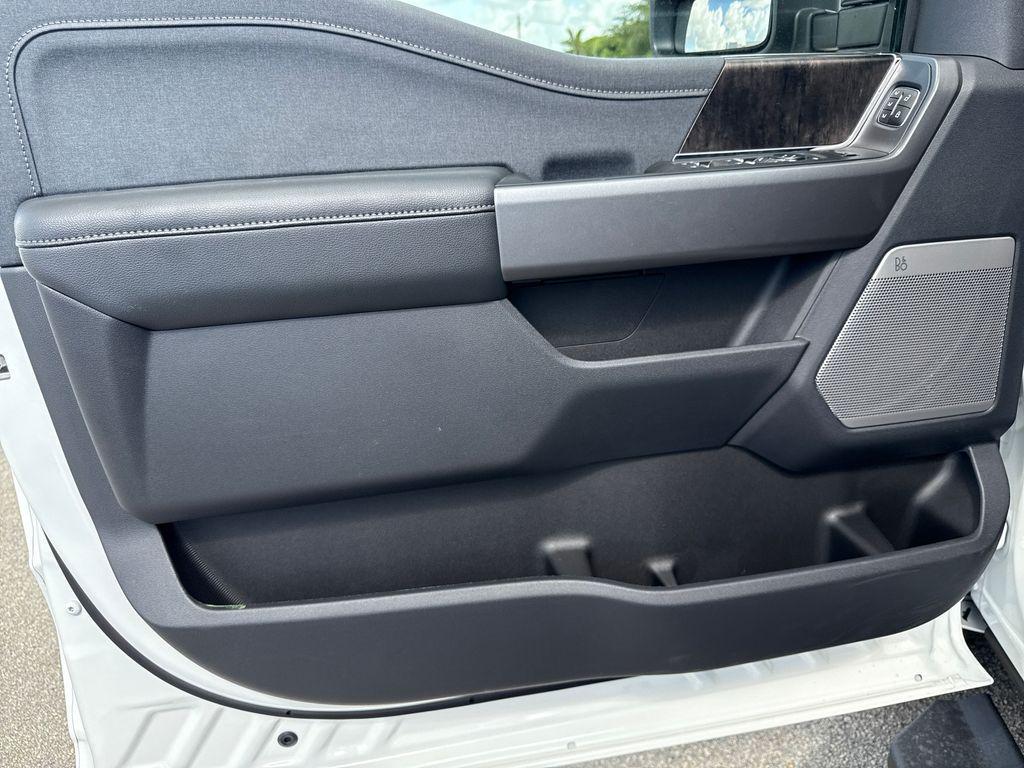 new 2025 Ford F-250 car, priced at $85,223