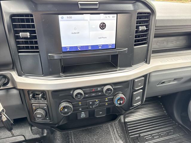 new 2025 Ford F-250 car, priced at $52,841