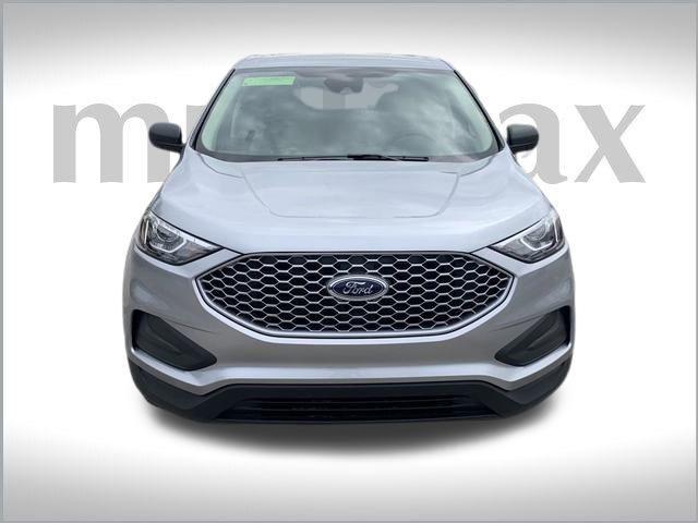 new 2024 Ford Edge car, priced at $29,900