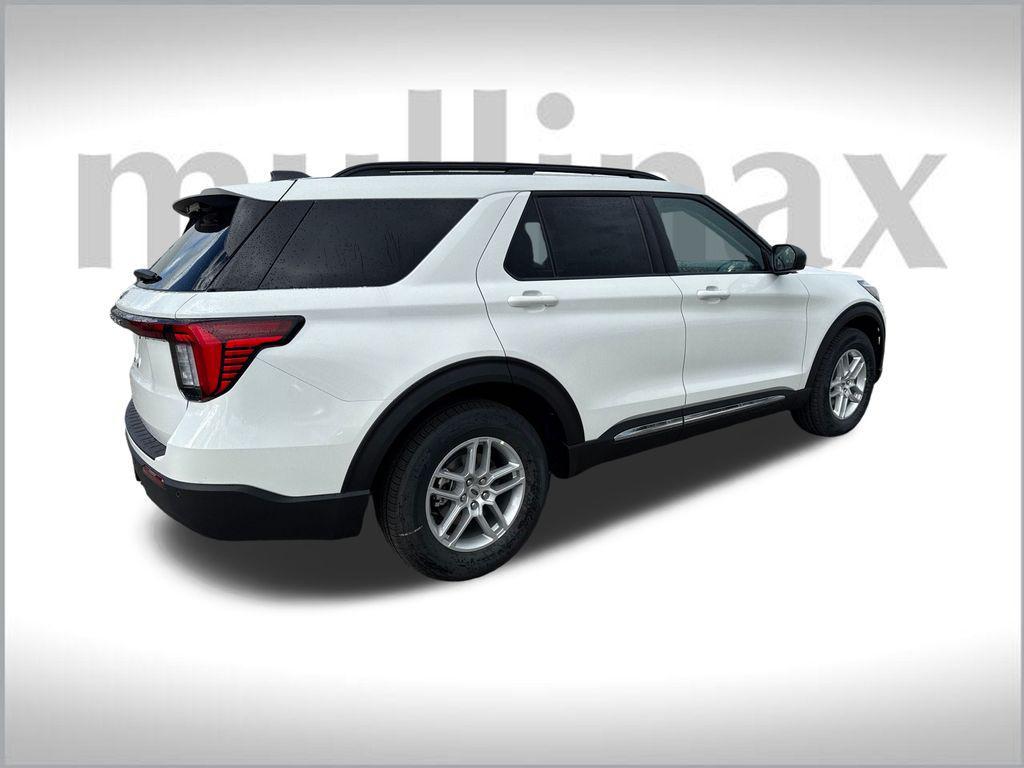 new 2025 Ford Explorer car, priced at $40,158
