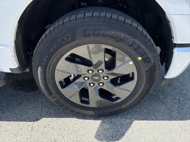 new 2025 Ford F-150 Lightning car, priced at $62,273