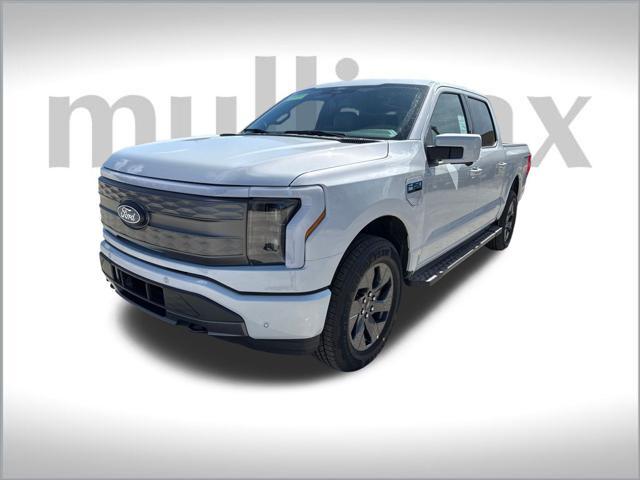 new 2025 Ford F-150 Lightning car, priced at $62,273
