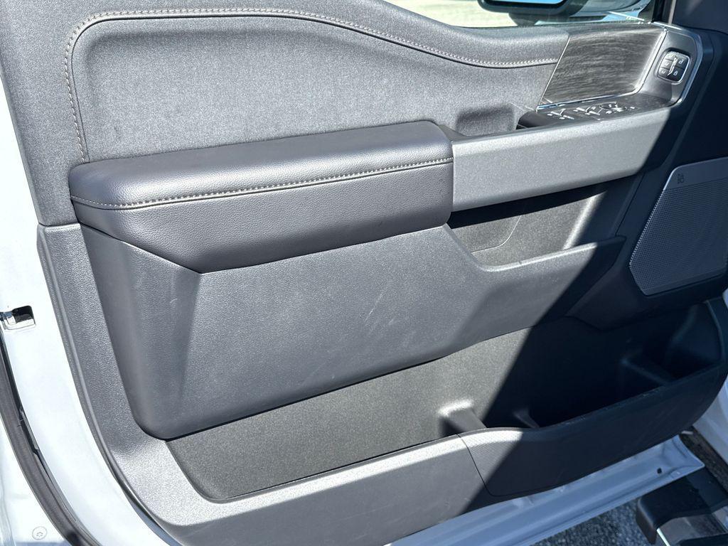 new 2025 Ford F-150 car, priced at $66,668