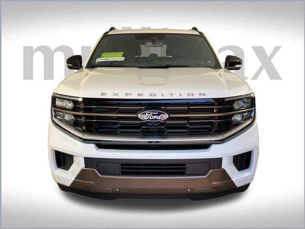 new 2025 Ford Expedition Max car, priced at $87,376