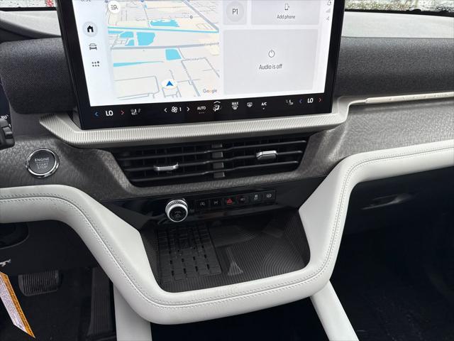 new 2025 Ford Explorer car, priced at $54,580