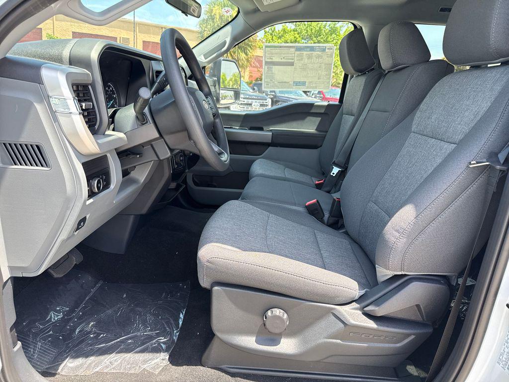 new 2025 Ford F-250 car, priced at $66,019