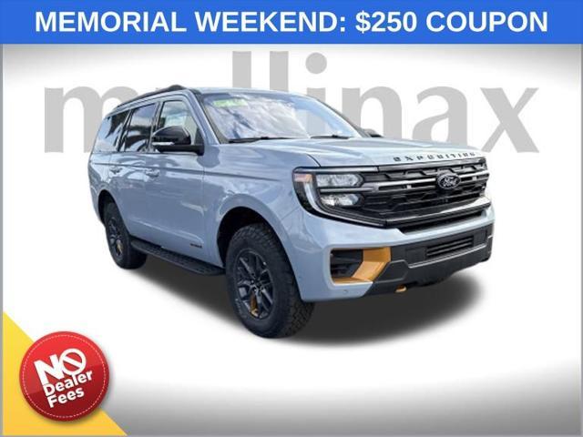 new 2025 Ford Expedition car, priced at $81,387