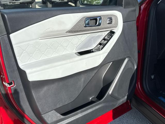 new 2025 Ford Explorer car, priced at $56,081