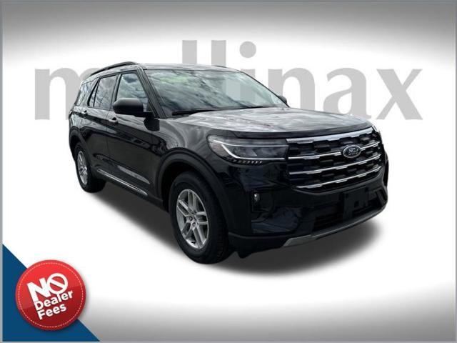 new 2025 Ford Explorer car, priced at $42,852