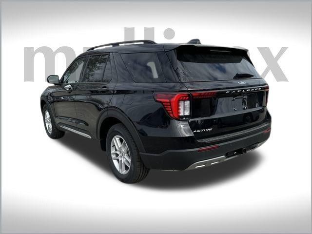 new 2025 Ford Explorer car, priced at $42,701