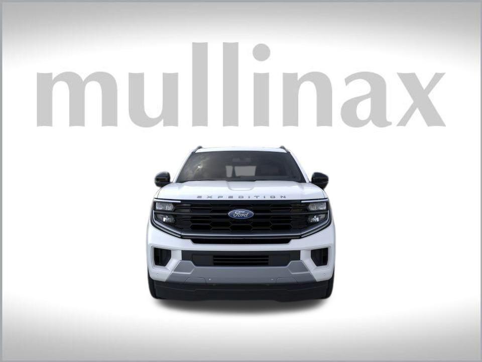 new 2025 Ford Expedition car, priced at $78,673