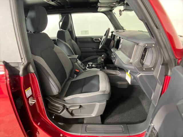 new 2025 Ford Bronco car, priced at $42,652