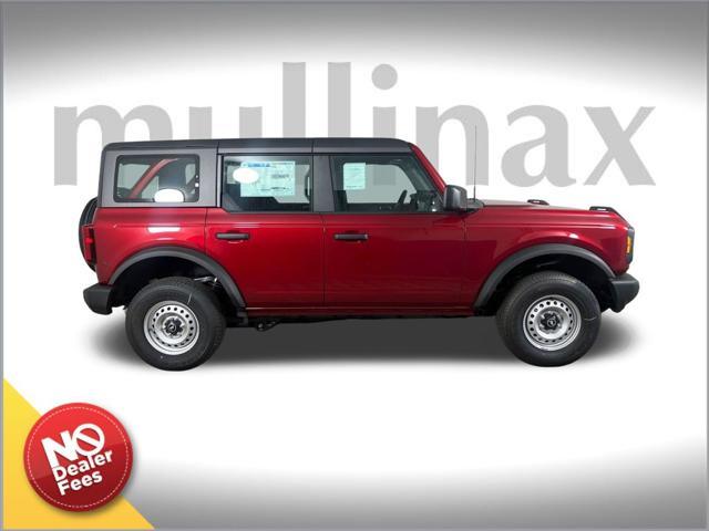 new 2025 Ford Bronco car, priced at $42,652