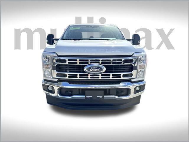 new 2024 Ford F-350 car, priced at $67,955