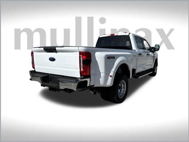 new 2024 Ford F-350 car, priced at $67,955