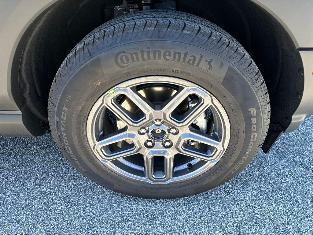 new 2025 Ford Bronco Sport car, priced at $30,450
