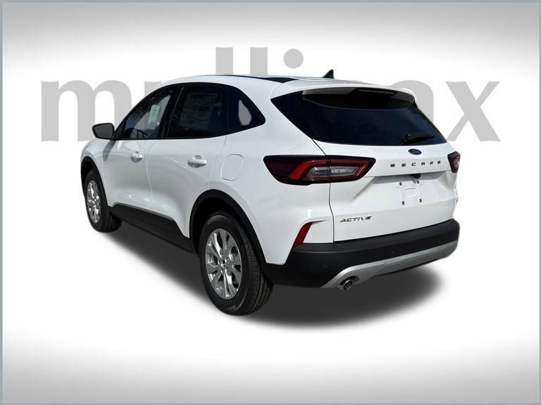 new 2025 Ford Escape car, priced at $25,242