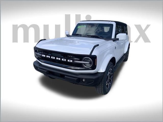 new 2024 Ford Bronco car, priced at $46,727