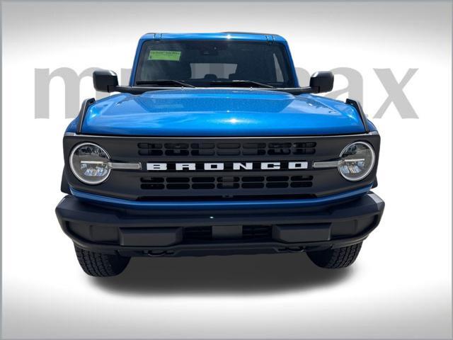 new 2025 Ford Bronco car, priced at $43,921