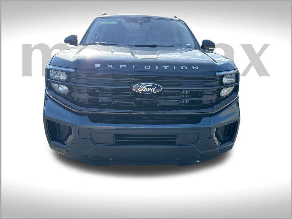 new 2025 Ford Expedition car, priced at $66,161