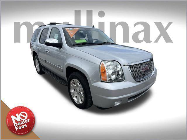 used 2013 GMC Yukon car, priced at $14,900