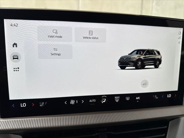new 2025 Ford Explorer car, priced at $41,668