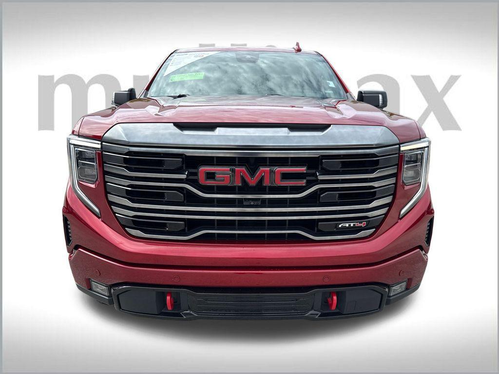 used 2022 GMC Sierra 1500 car, priced at $43,900