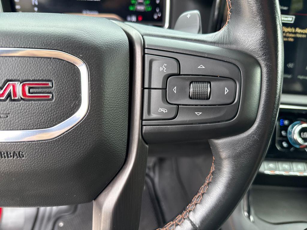 used 2022 GMC Sierra 1500 car, priced at $43,900