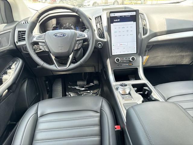 new 2024 Ford Edge car, priced at $36,154