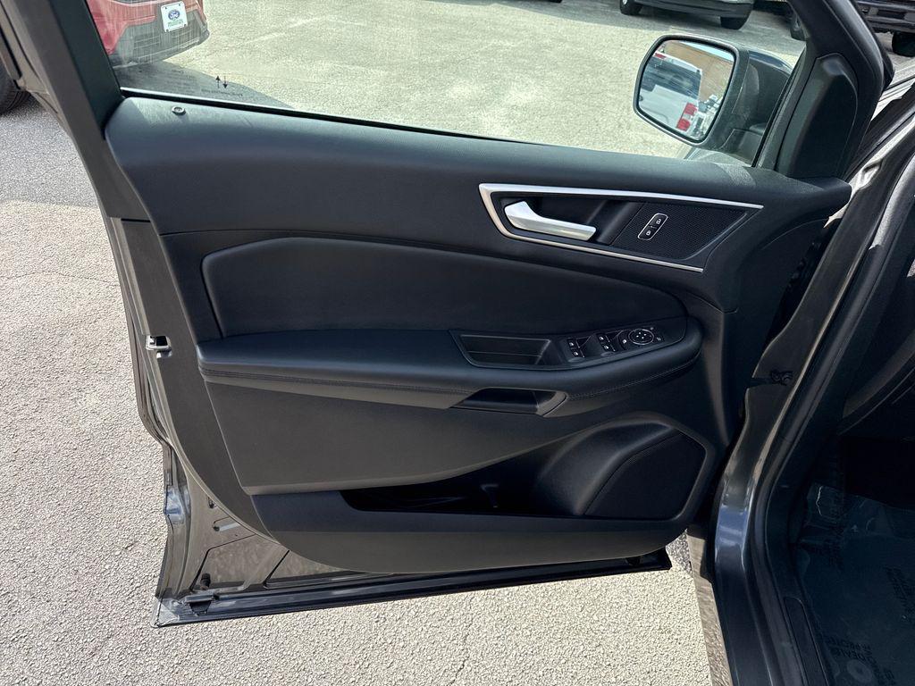 used 2020 Ford Edge car, priced at $19,900