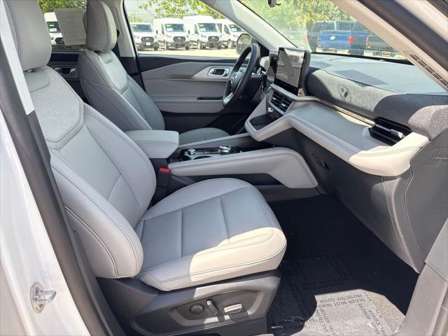 new 2025 Ford Explorer car, priced at $43,011
