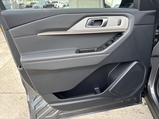 new 2025 Ford Explorer car, priced at $38,601