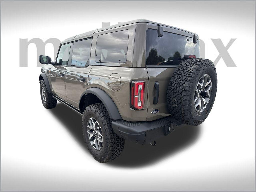 new 2025 Ford Bronco car, priced at $62,427