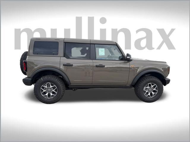 new 2025 Ford Bronco car, priced at $62,427