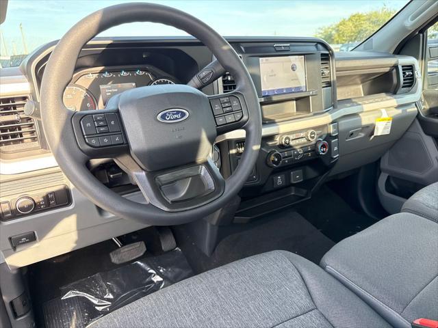new 2025 Ford F-350 car