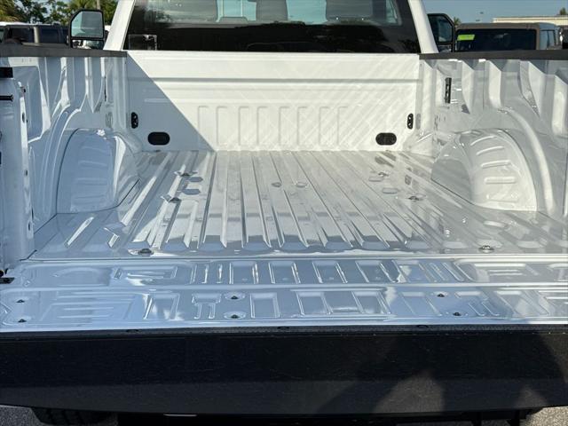 new 2025 Ford F-350 car