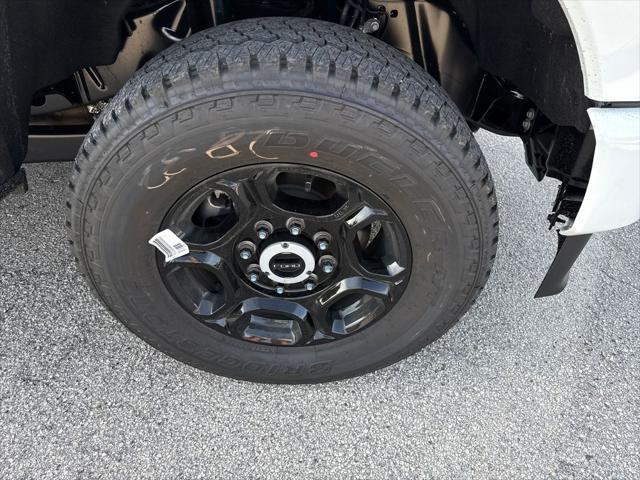 new 2025 Ford F-350 car
